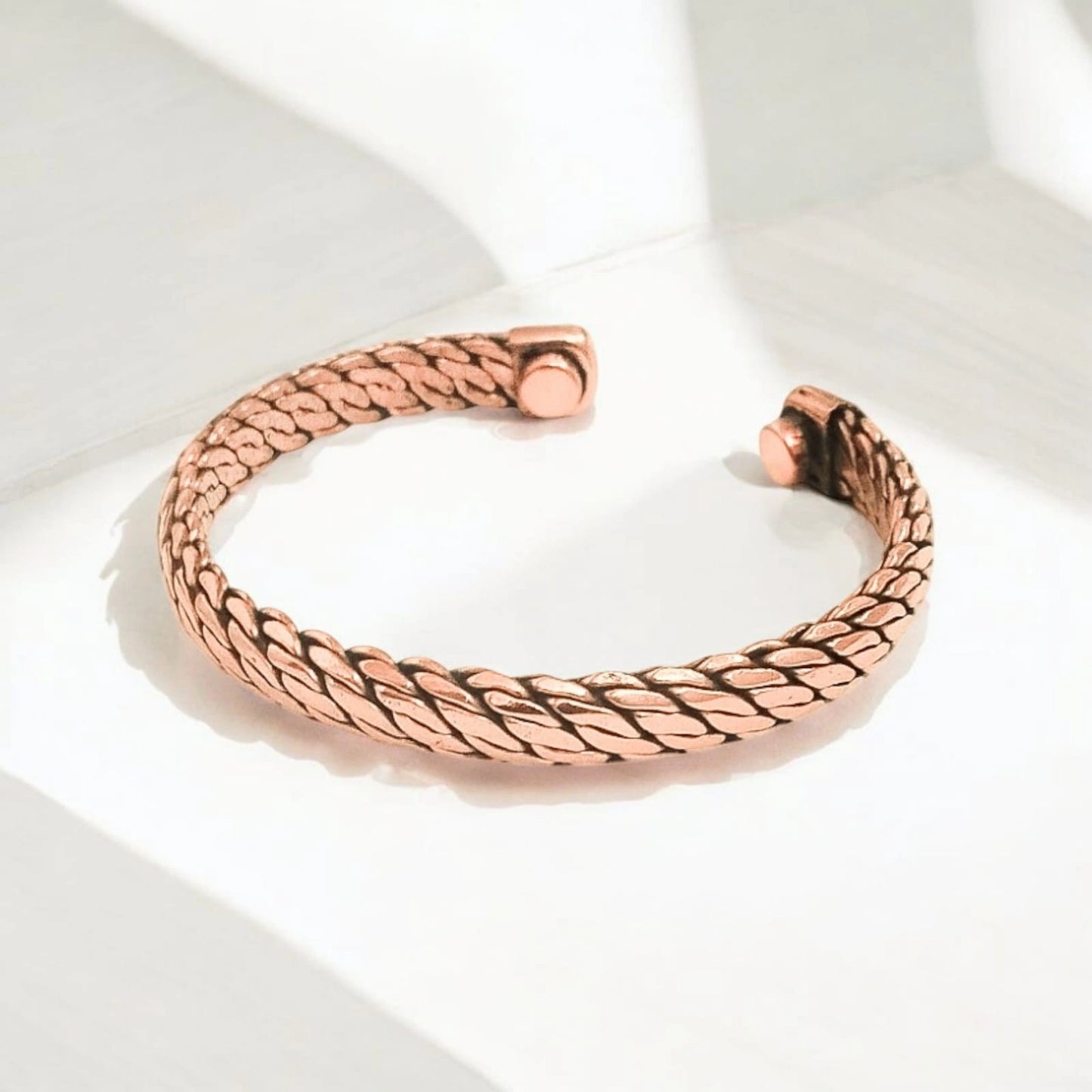 Pure Copper Magnetic Therapy Band Adjustable, Stylish Design with Powerful Magnets