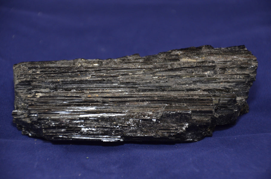 Black Tourmaline: What it is, Healing properties, How to use it, and more?