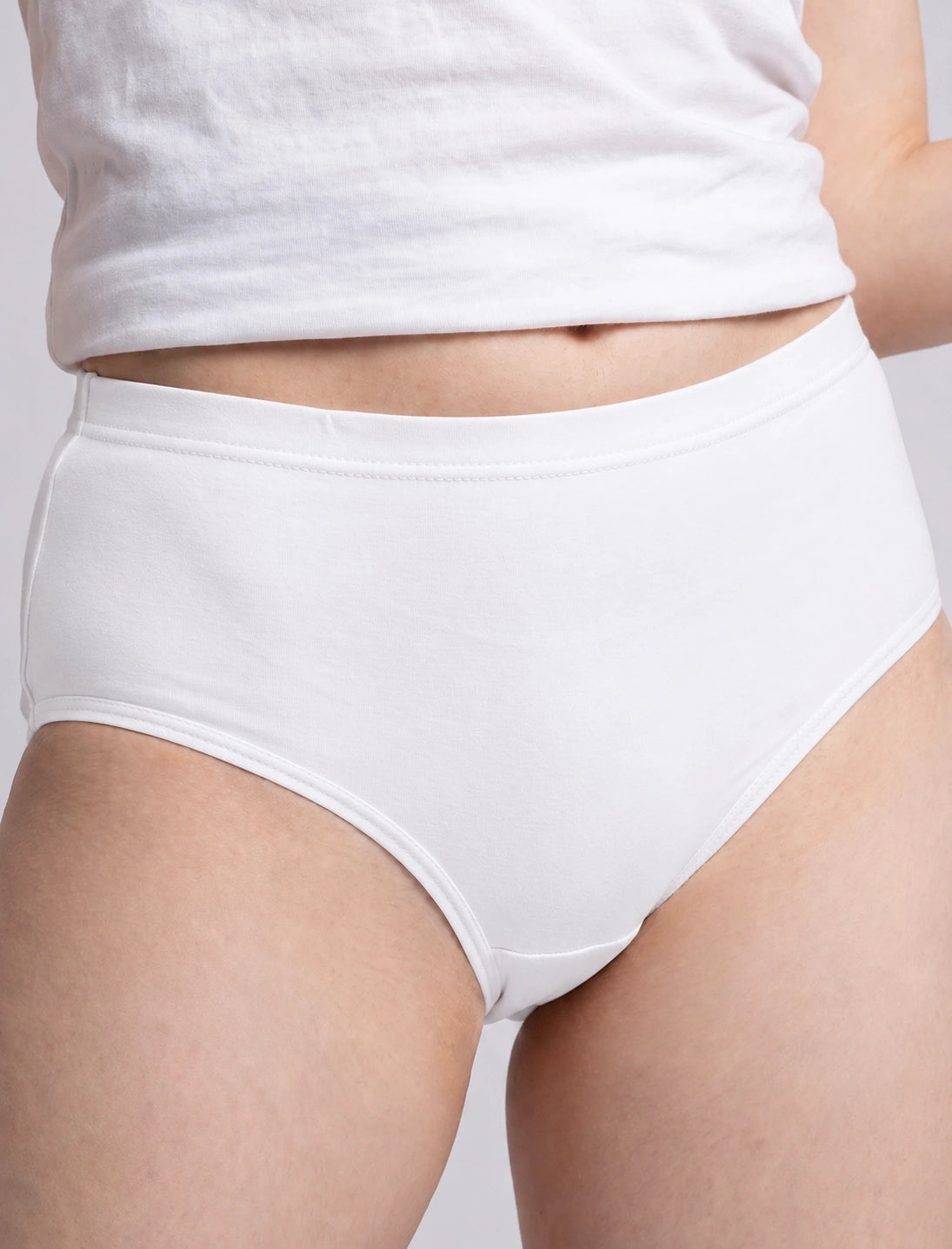 Women's Premium Bamboo Panty | Ultra Soft, Rash-Free Bamboo Underwear with soft Leg Bands & Comfort Waistband