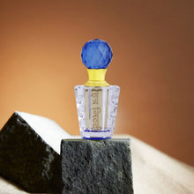 Load image into Gallery viewer, Itra Mitti (Petrichor): A Unisex Natural Perfume for Aromatherapy and Wellness Benefits
