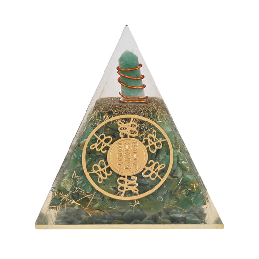 Figurines in Decor