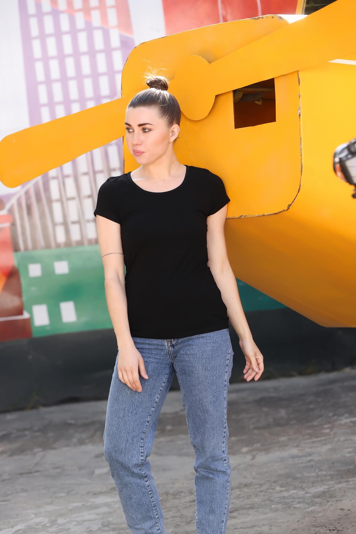 Women’s Bamboo Fabric Slim Fit T-Shirt | Soft & Breathable