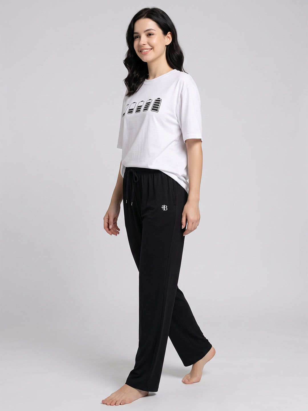 Women’s Black & whitenBamboo Night Suit