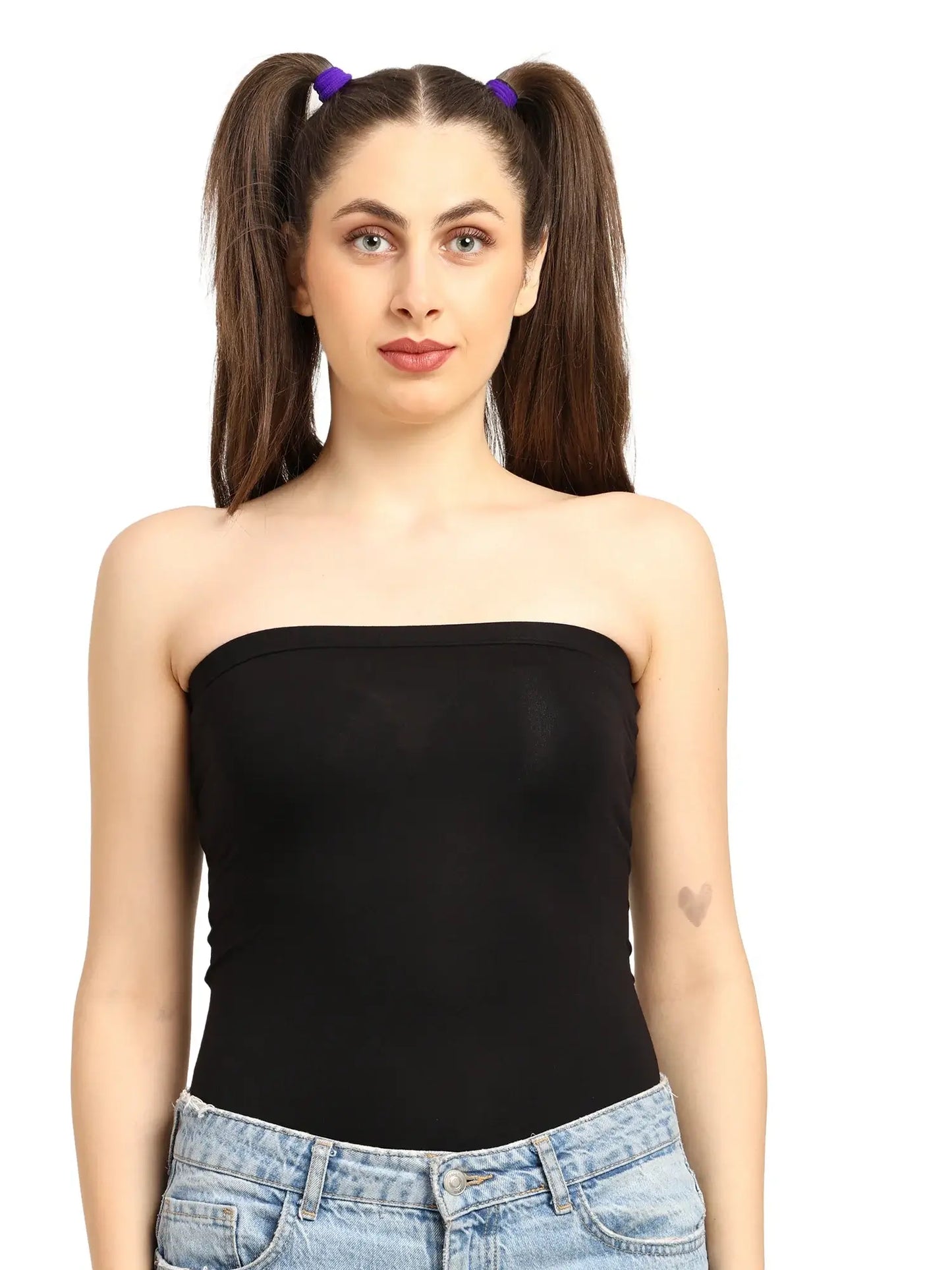 Model wearing a black bamboo tube top, showcasing a soft and breathable style for Gen Z women.